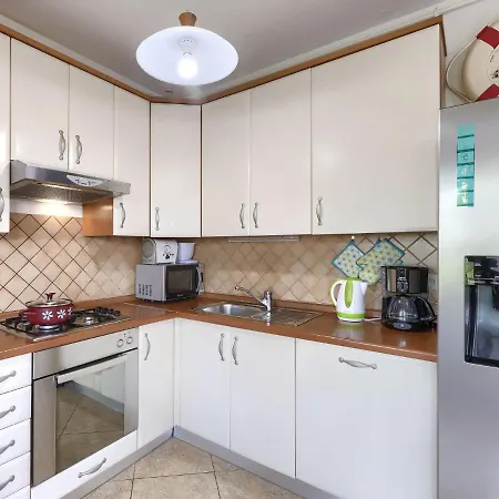 Matej By Interhome *