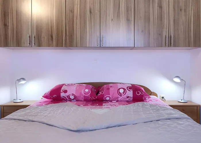 Matej By Interhome Apartment Pula