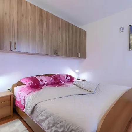 Matej By Interhome *