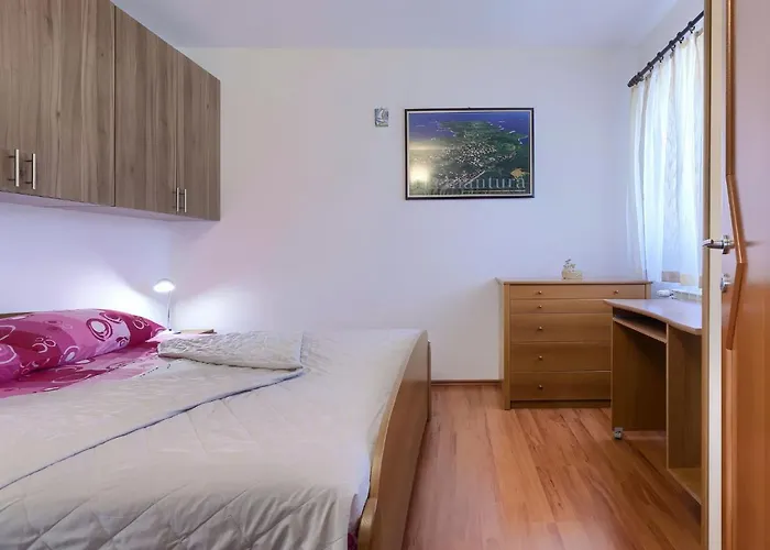 Matej By Interhome Apartamento Pula