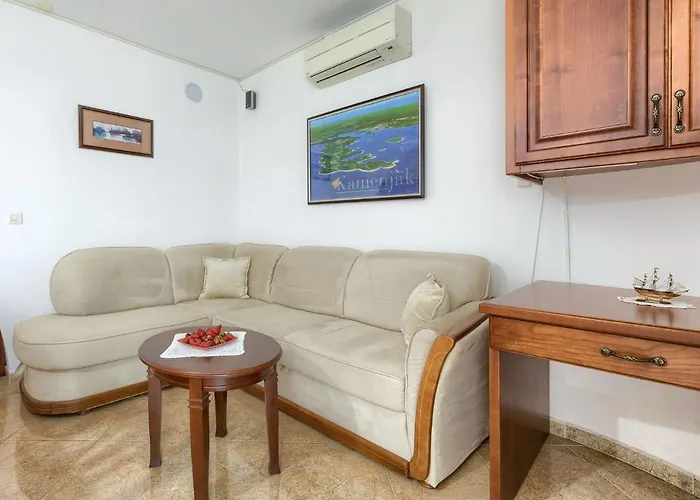 Matej By Interhome Appartement